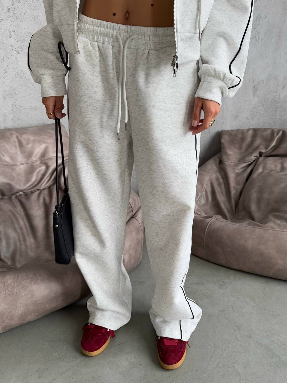 стильные костюмы,спортивные костюмы женские,спортивные костюм,костюм белый,женские костюмы