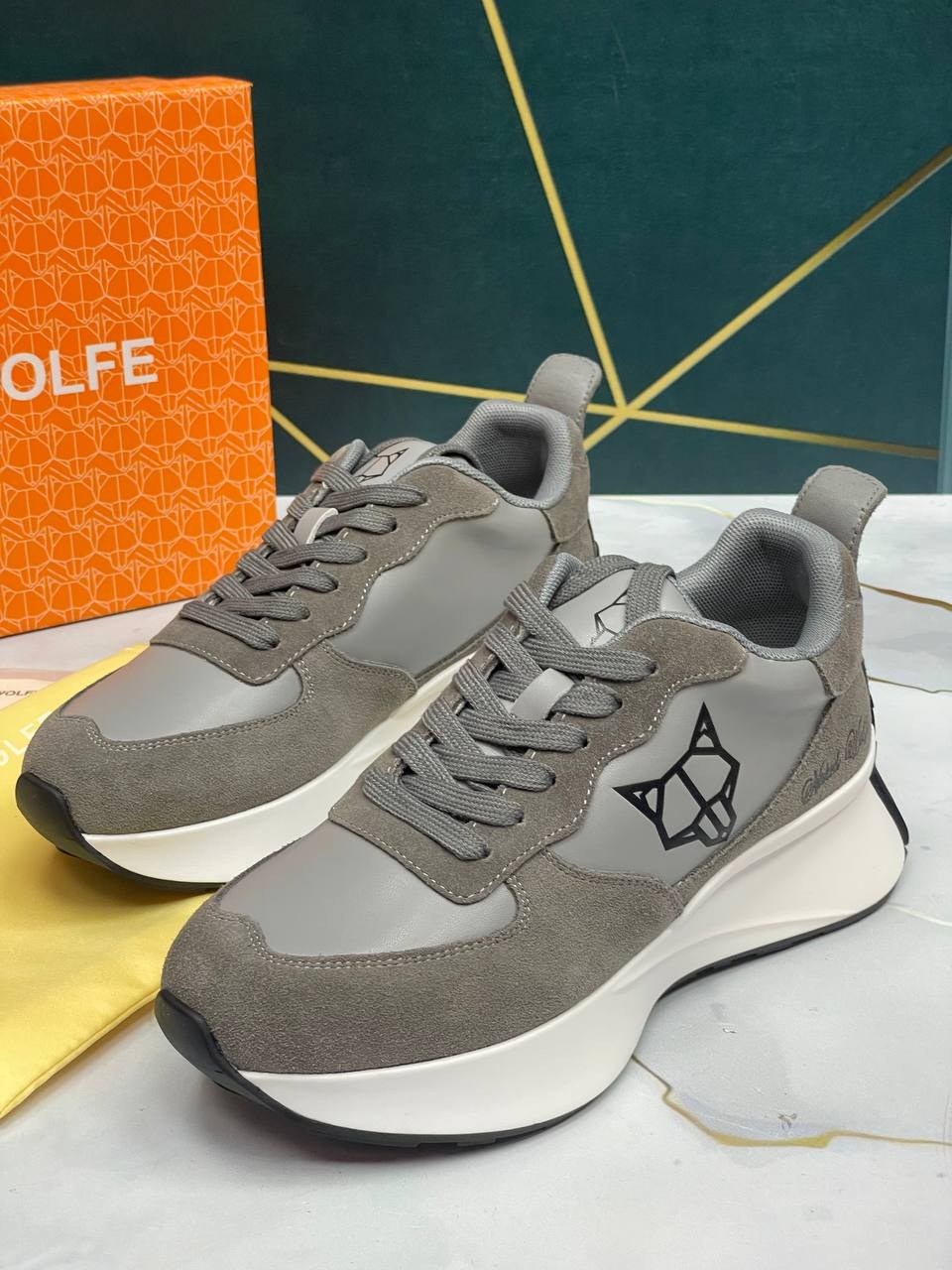 ,кроссовки nike wolf,кроссовки женские naked wolfe, женская кроссовки,кроссовки женскиe