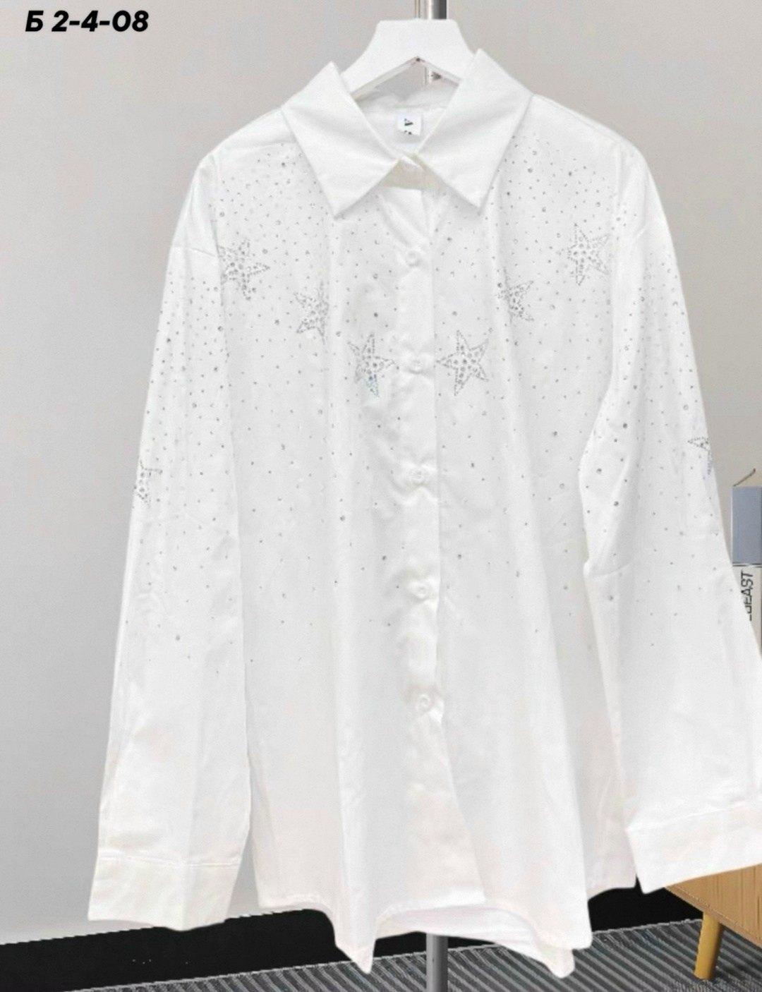 женская рубашка,рубашка в стразах,модная рубашка,блузка со стразами,рубашка с рисунком
