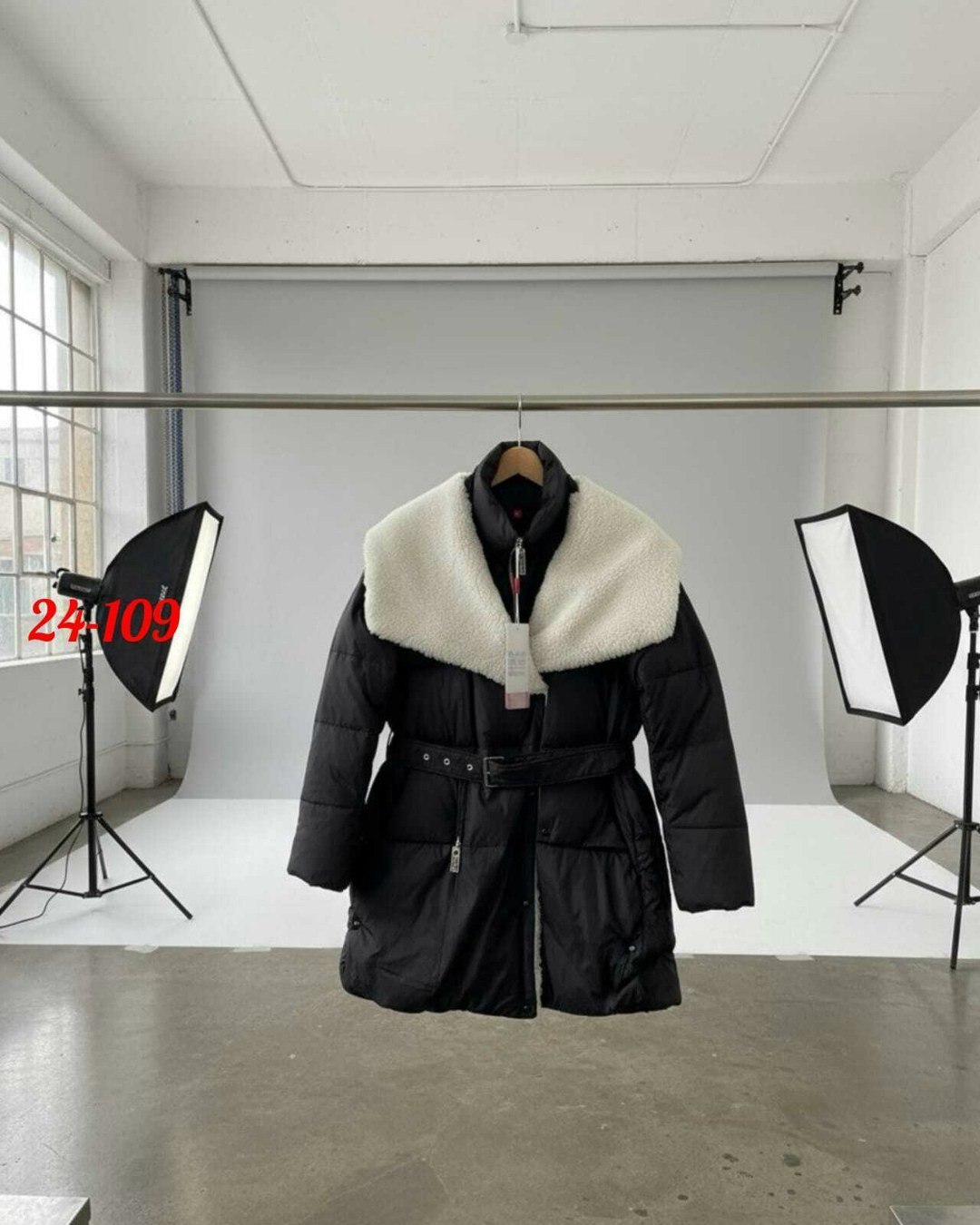 женский пуховик loro piana,зимние женские пуховики,куртка женская зимняя,пуховик бежевый,зимние куртки и пуховики