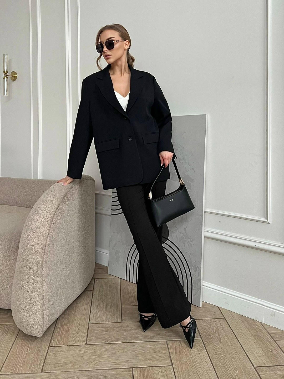 пиджак оверсайз черный удлиненный luxury collection,пиджак оверсайз жакет прямой классический удлиненный aymis 321746467,пиджак оверсайз блейзер жакет удлиненный,пиджак оверсайз,женский пиджак