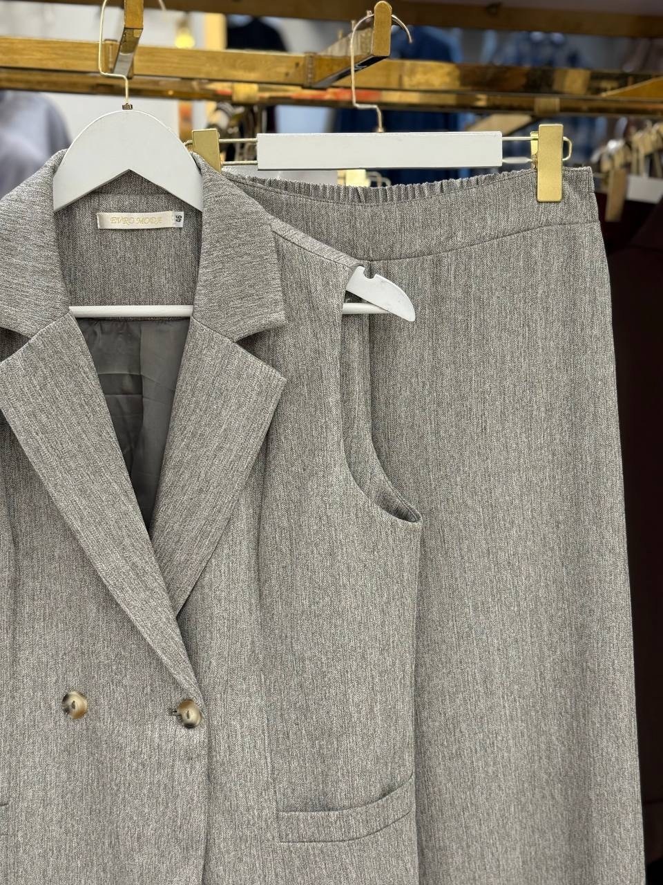 жилетка женская,костюм жилет,костюм брючный с жилеткой деловой tiffany collection,брючный костюм с жилетом,элегантный костюм