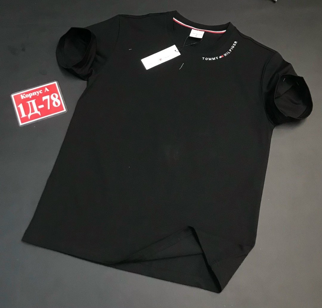 футболка мужская tommy hilfiger,футболки мужские,футболки tommy hilfiger,футболки мужские белые,футболки для мужчин