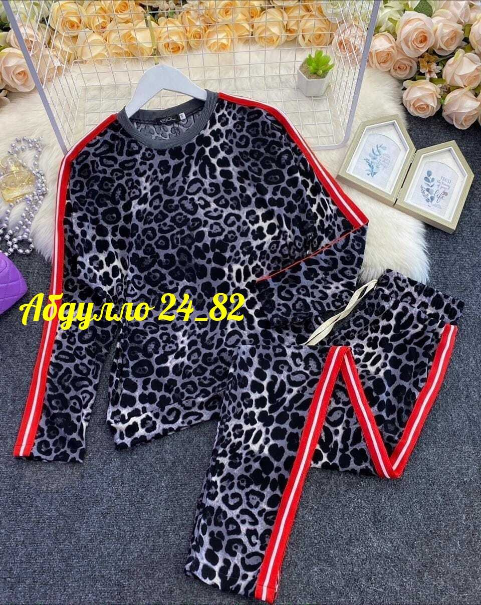 комплект женской спортивной одежды с леопардовым принтом больших размеров,костюм спортивный женский,женский спортивный костюм с леопардовым принтом,женские костюмы,леопардовый спортивный костюм
