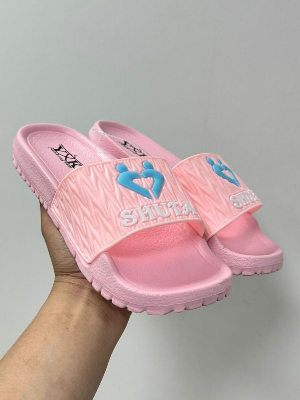 женские шлепанцы,шлепки,,шлепки женские,модные шлепанцы