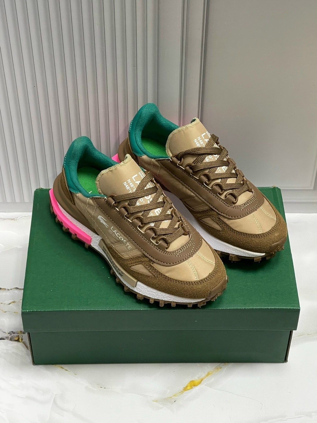 кроссовки женские lacoste elite active коричневый,кроссовки lacoste elite active,кроссовки lacoste,кроссовки женские новые lacoste premium,кроссовки для образа жизни женские низкие lacoste, цвет light