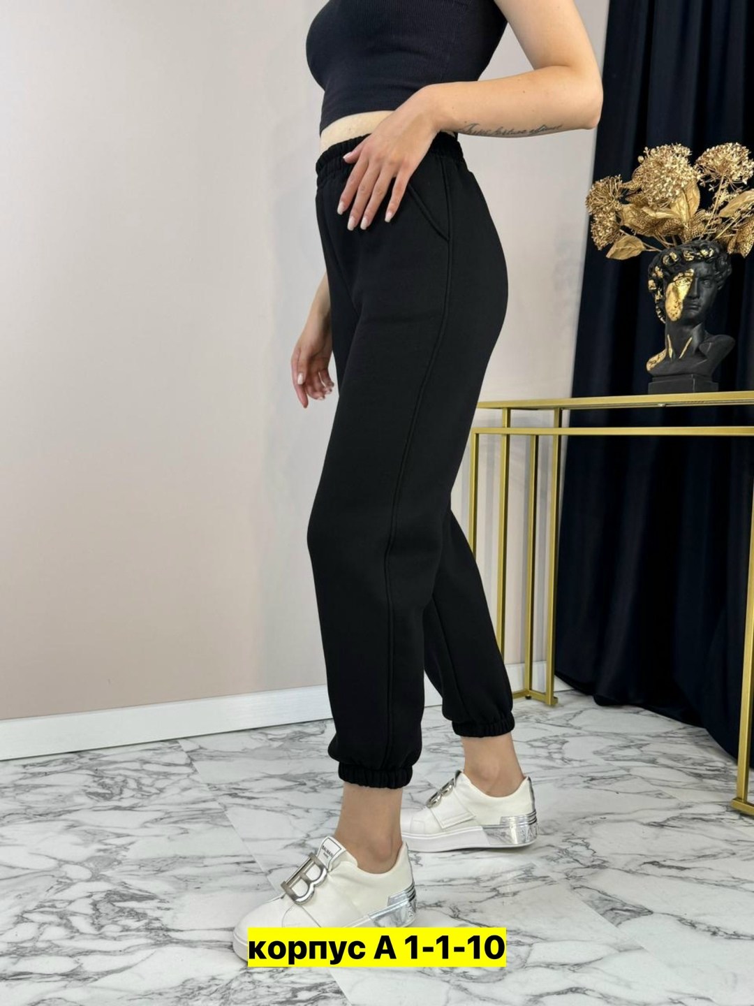 серые штаны женские спортивные свободные,штаны женские спортивные,спортивные штаны женские с начесом арт. 1424915,брюки с начесом джоггеры утепленные,тканевые штаны женские спортивные