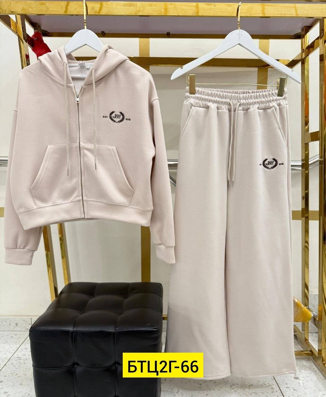 женские спортивные костюмы,женская спортивная одежда,спортивный костюм,костюм женский,женский костюм