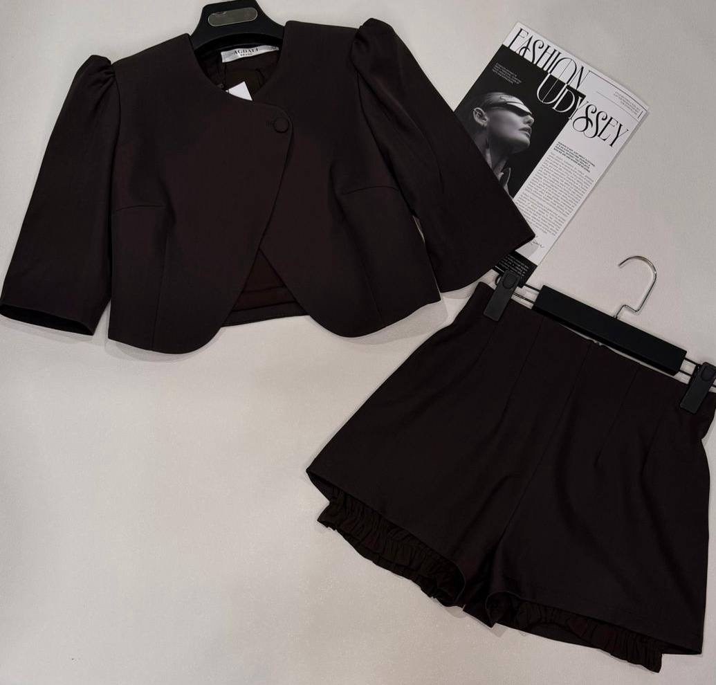 стильные наряды,модный костюм,твидовый костюм,одежда белая