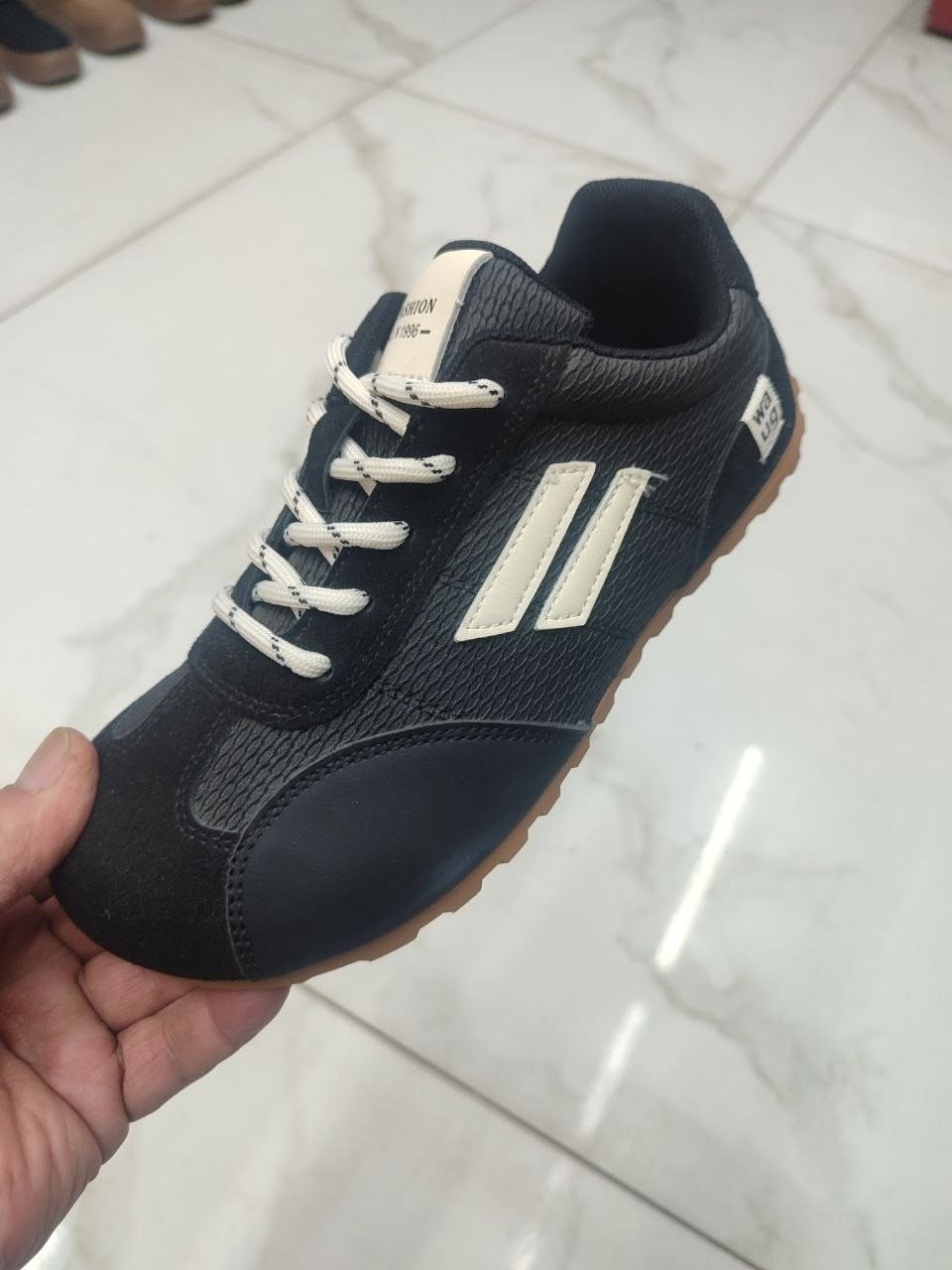 женские кроссовки,кроссовки,повседневные кроссовки,спортивная ,кроссовка