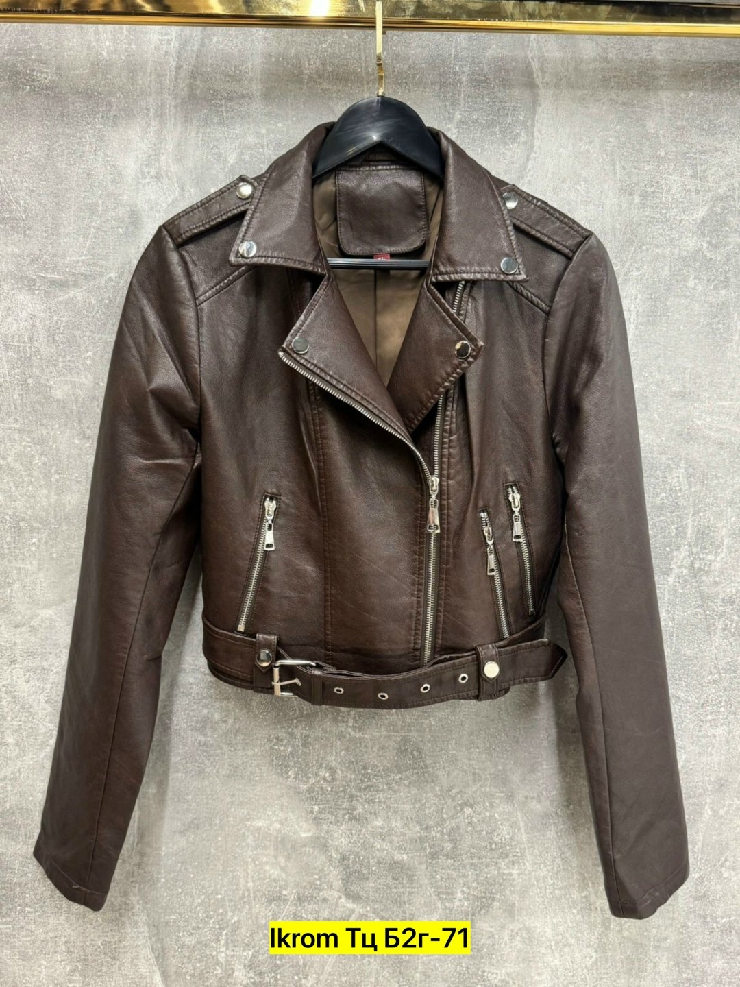 женская куртка из искусственной кожи,куртка женская кожаная,женская короткая куртка из искусственной кож,короткая куртка из искусственной кожи,куртка кожаная