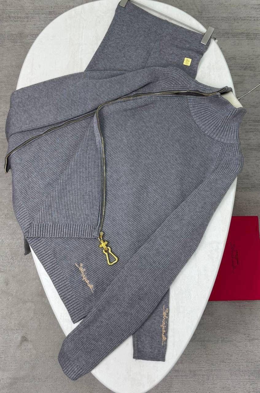 трикотажный костюм,вязаный костюм женский,кашемировый костюм loro piana,вязаный костюм,трикотажные костюмы женские