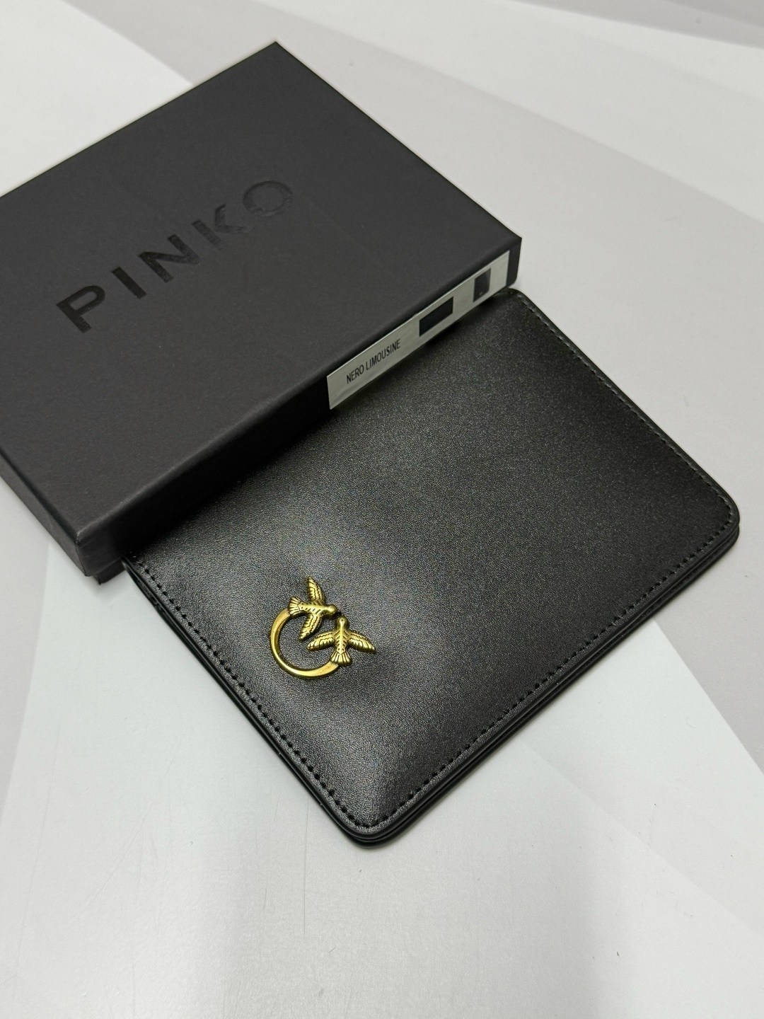 обложка для паспорта pinko,обложка для документов pinko,обложка на паспорт louis vuitton,кошельки для женщин,кошелек женский