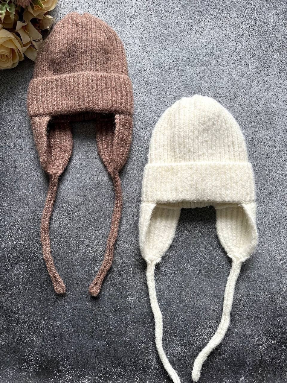 вязаные шапки,шапка-ушанка спицами,вязаная шапка зайка,детская вязаная шапка,детская шапка ушанка спицами