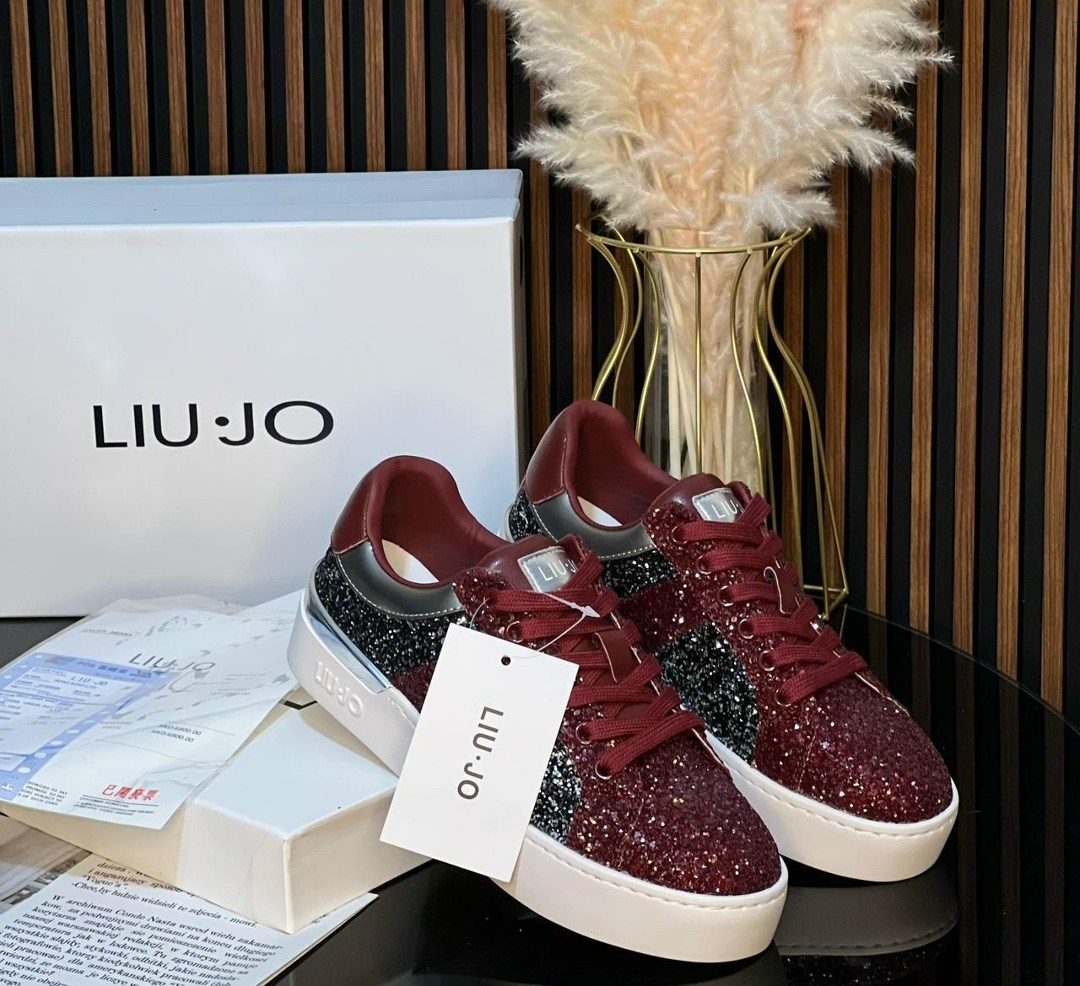 ,кроссовки liu jo, женская,кроссовки со стразами,женские кроссовки