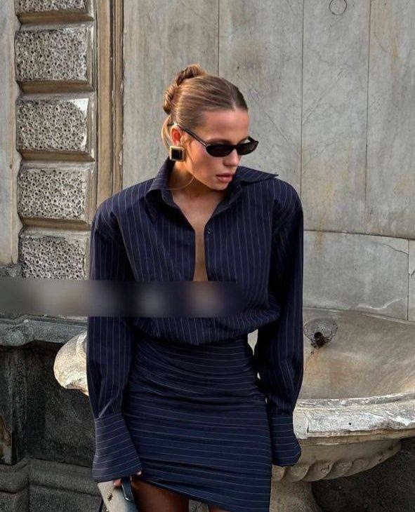 костюм с юбкой и рубашкой,стильное женское платье,стильное офисное платье-рубашка в полоску мини,костюм с юбкой,костюм женский с юбкой