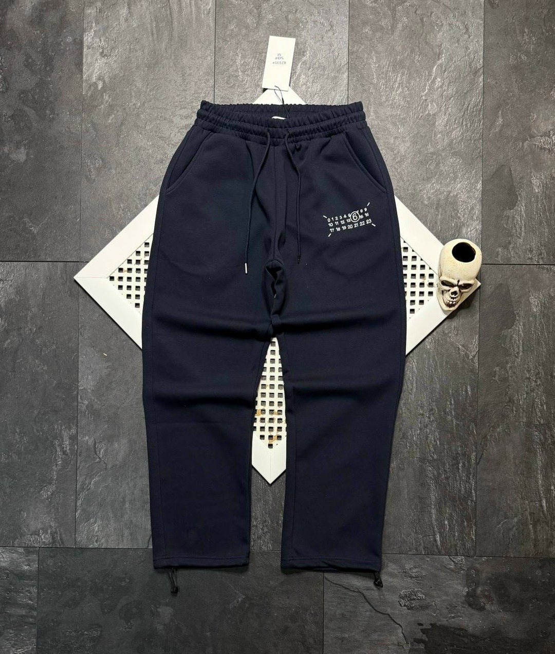 спортивные брюки,спортивные штаны,штаны модные,мужские спортивные штаны,мужские спортивные брюки