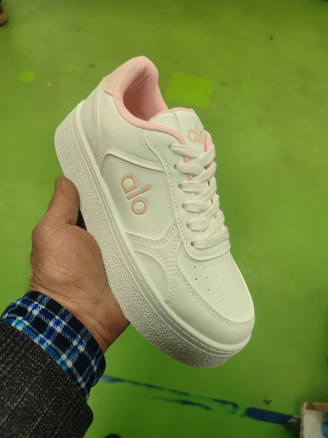 ,кроссовки женские,кроссовки alo,кроссовки olo, спортивная