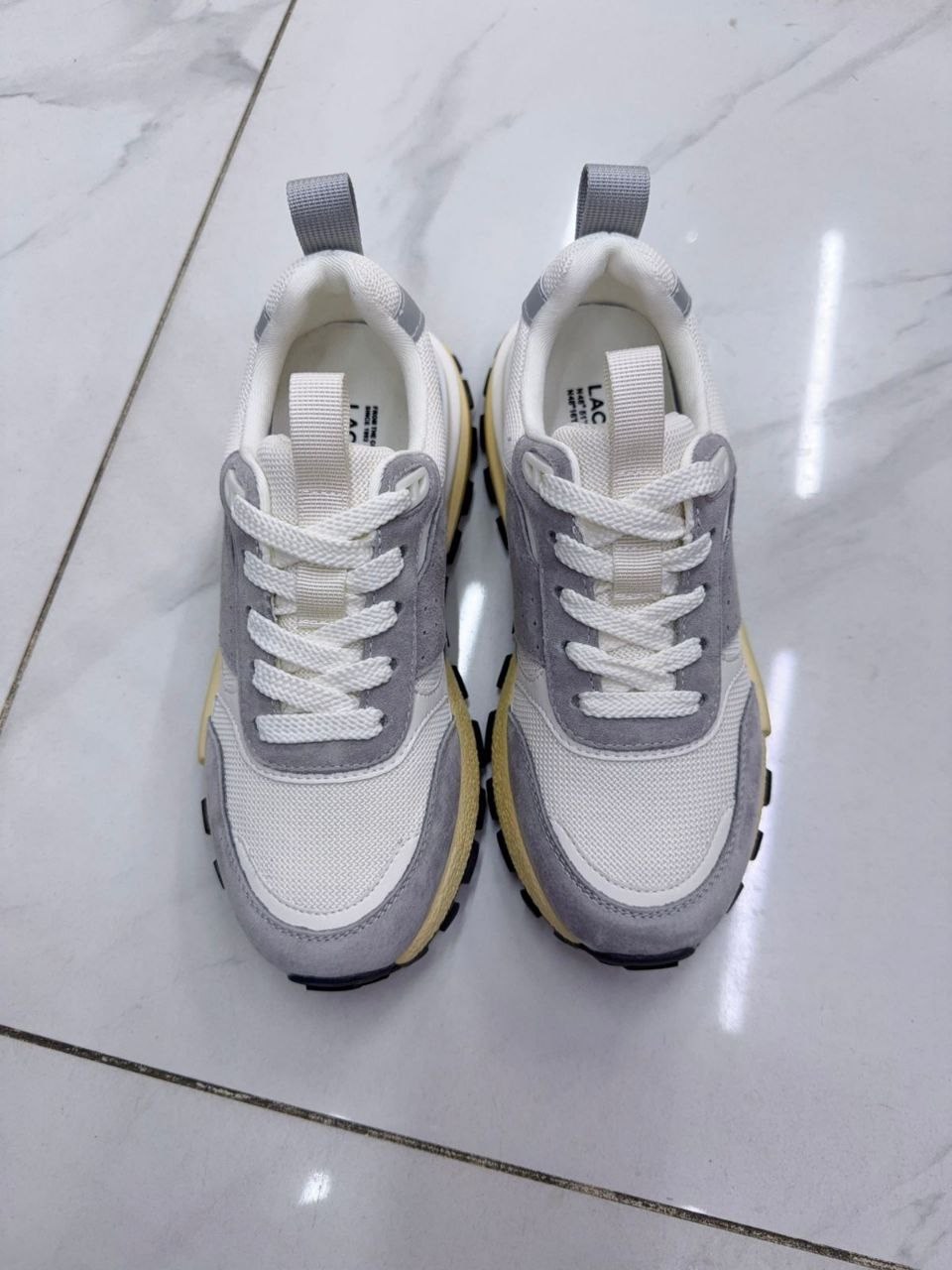 ,кроссовки женскиe,кроссовки эко,кроссовки модные,стильные кроссовки