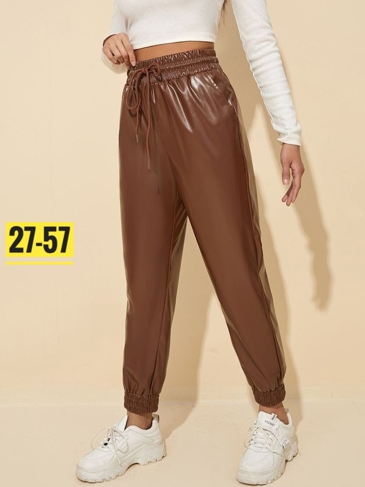 джоггеры женские,кожаные штаны,кожаные джоггеры,брюки из экокожи,женские брюки из экокожи