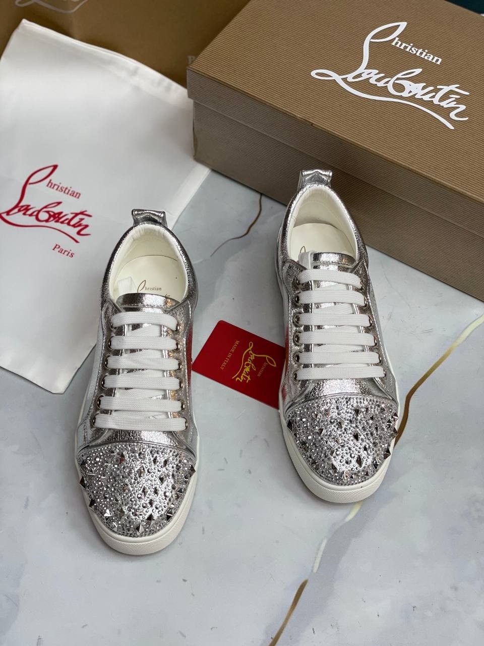 ,louboutin кроссовки,кроссовки christian louboutin,кеды louboutin,брендовая