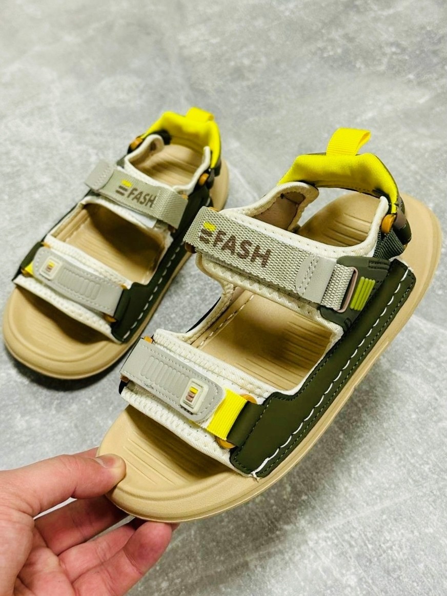 детские сандалии,сандали босоножки,,босоножки для мальчика,босоножки детские