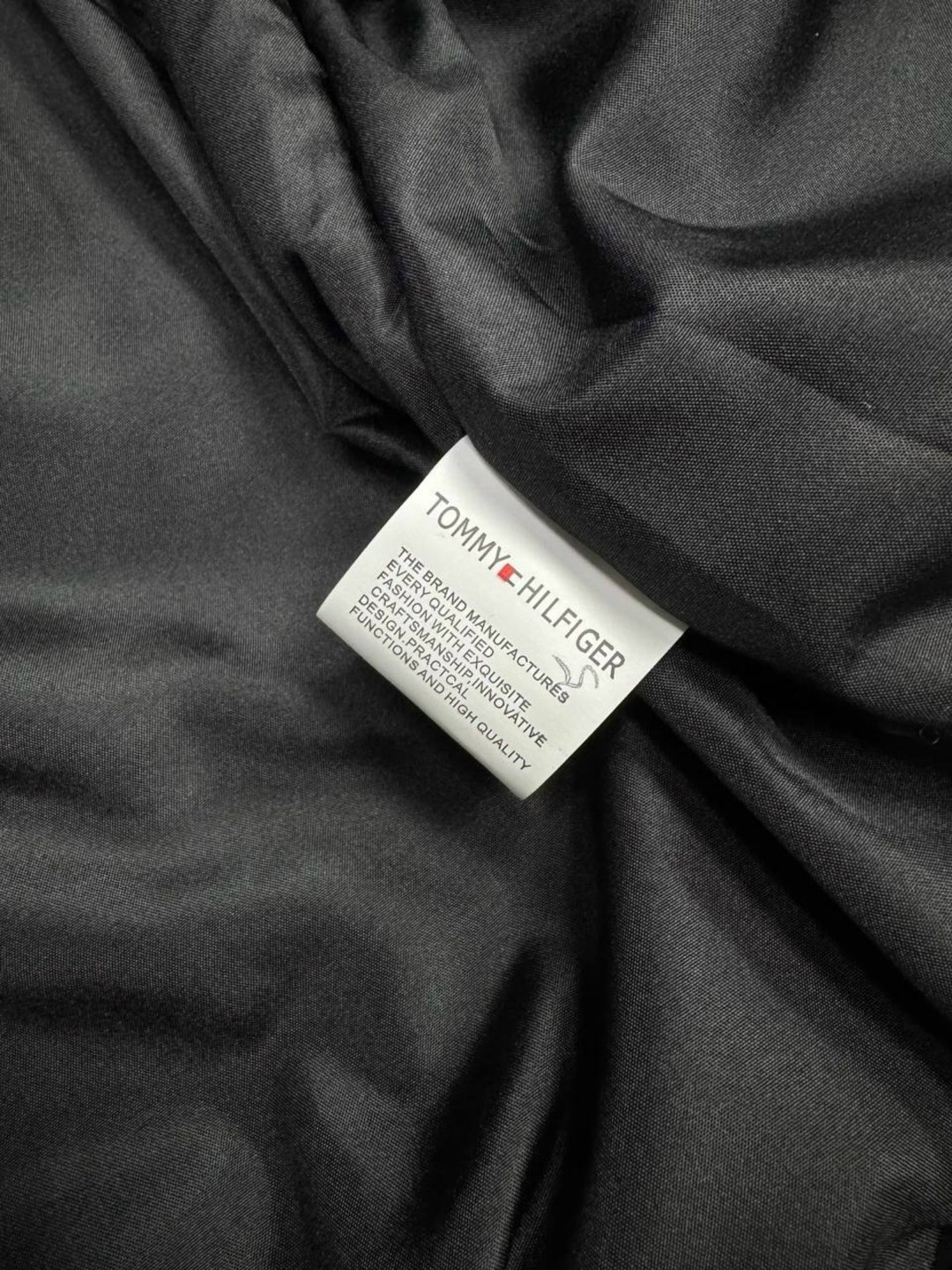 томихилфигер оригинал,бирка томми хилфигер оригинал,ткань трикотаж,томми хилфигер