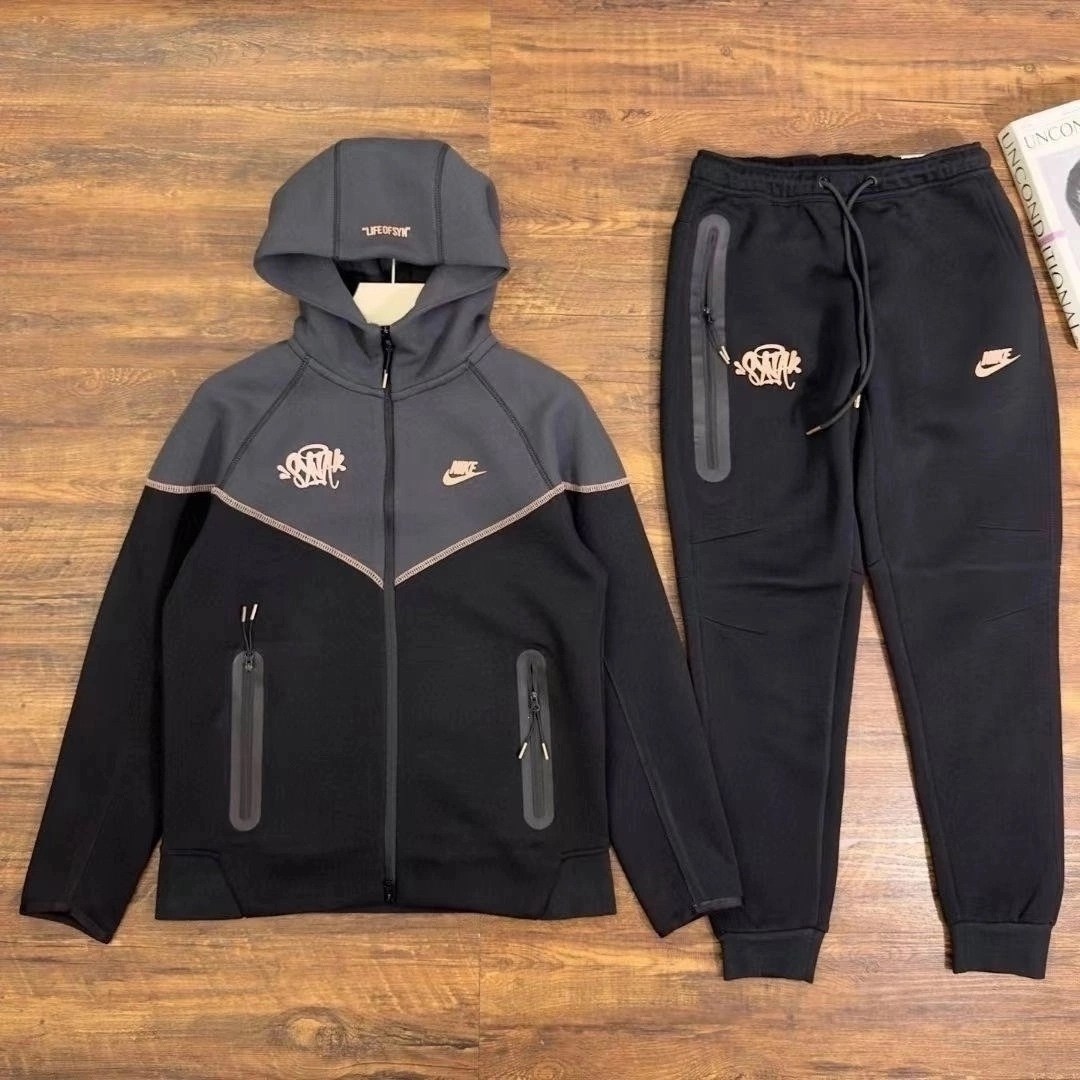 спортивные костюмы nike,спортивный костюм мужской nike,спортивный костюм на флисе nike,спортивные костюмы женские,спортивные костюмы на флисе