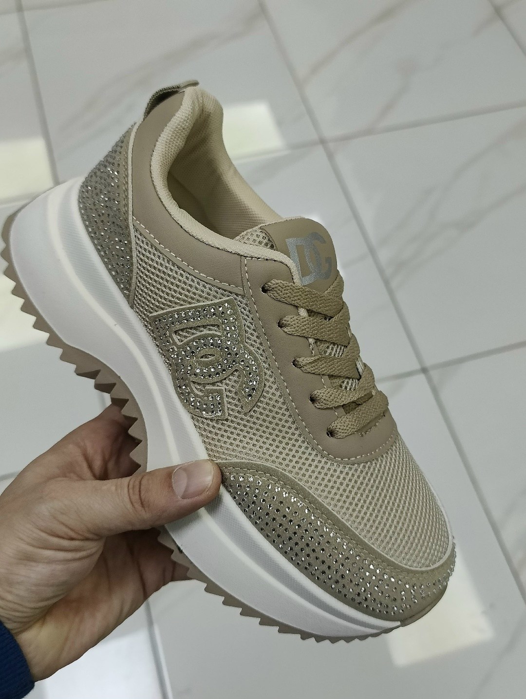 ,кроссовки женские,кроссовка, женская,кроссовки модные