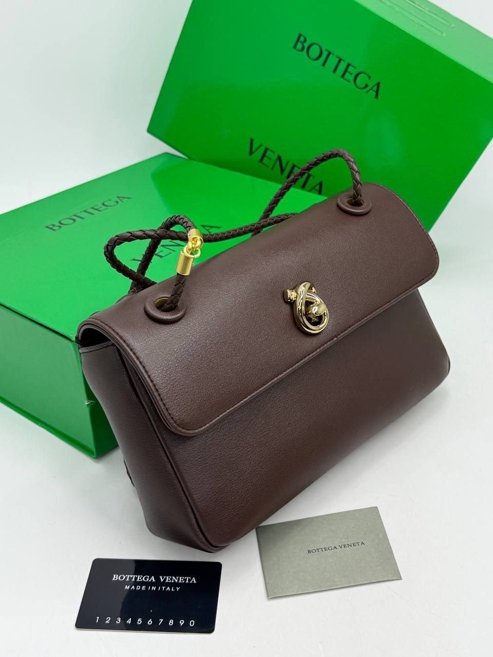 сумка женская bottega veneta,сумка через плечо с логотипом bottega veneta,bottega veneta сумка мессенджер,bottega veneta сумка,bottega veneta сумка мешок на плечо