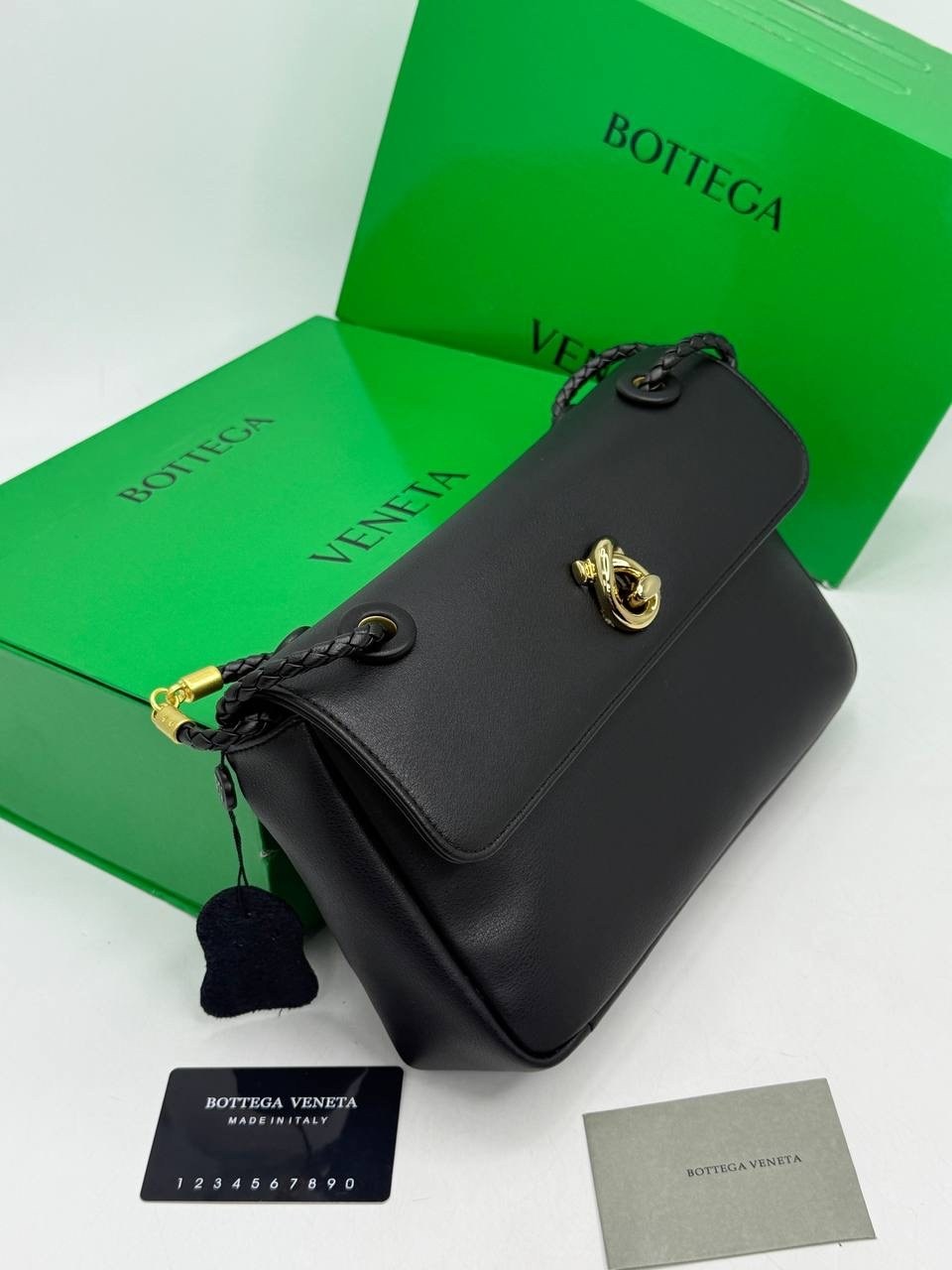 сумка женская bottega veneta,сумка через плечо с логотипом bottega veneta,bottega veneta сумка мессенджер,bottega veneta сумка,bottega veneta сумка мешок на плечо