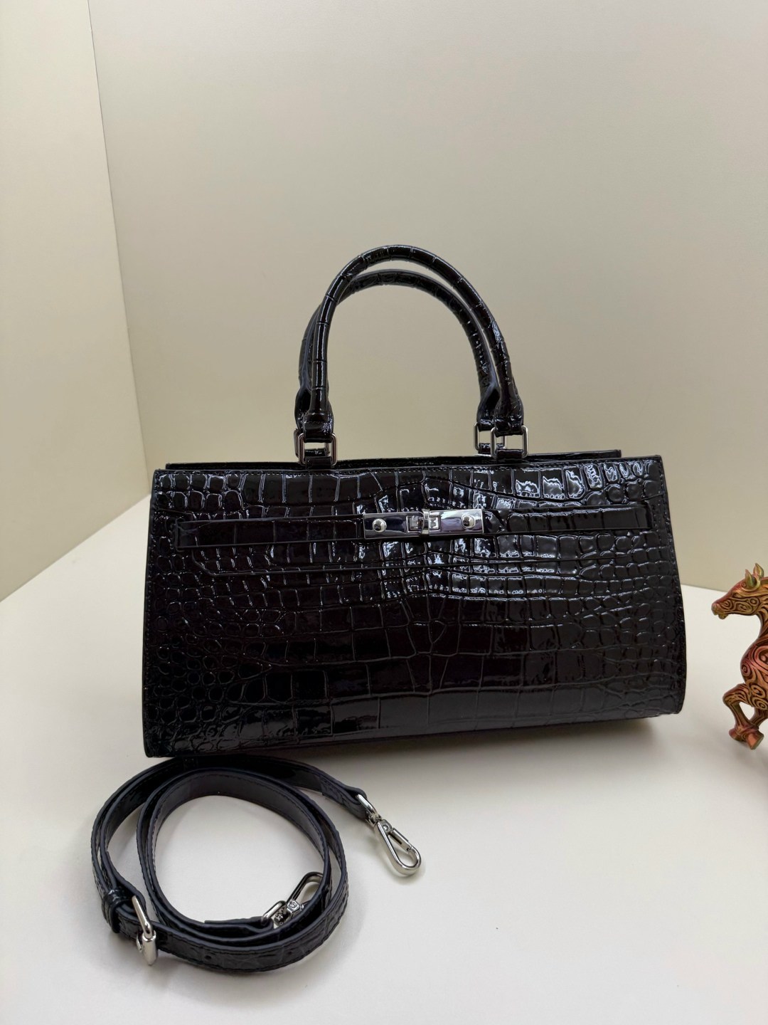 гермес биркин черная крокодил,гермес биркин черный крокодиловый,сумка эрмес биркин черная,модная сумка,сумка женская
