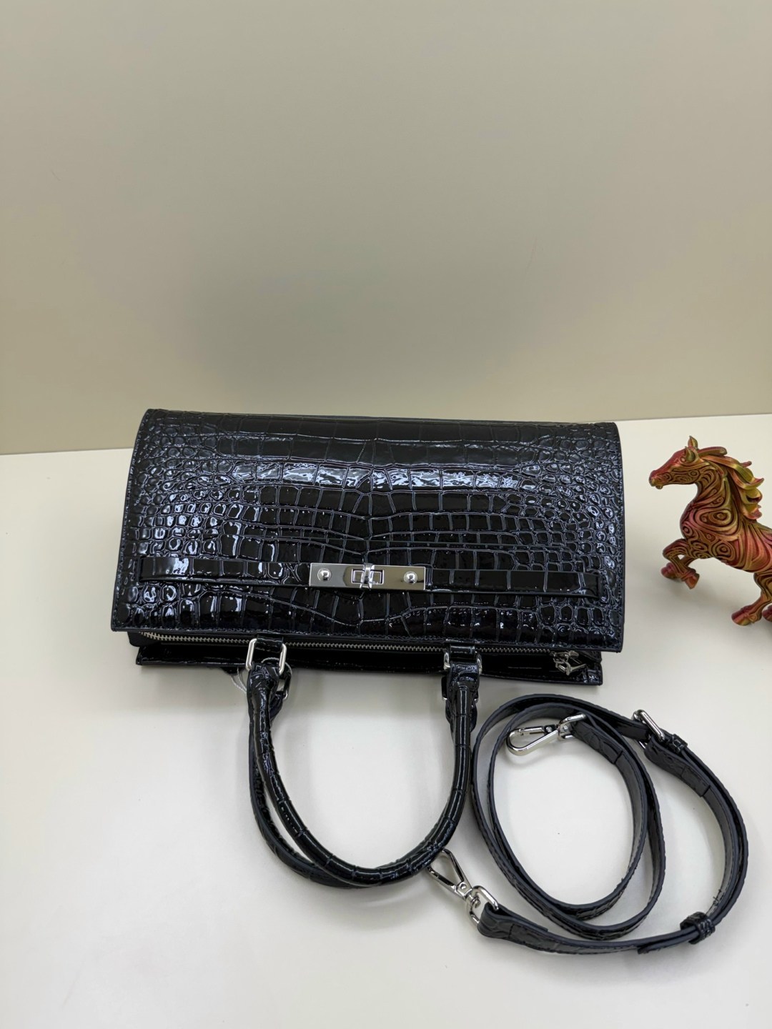 гермес биркин черная крокодил,гермес биркин черный крокодиловый,сумка эрмес биркин черная,модная сумка,сумка женская