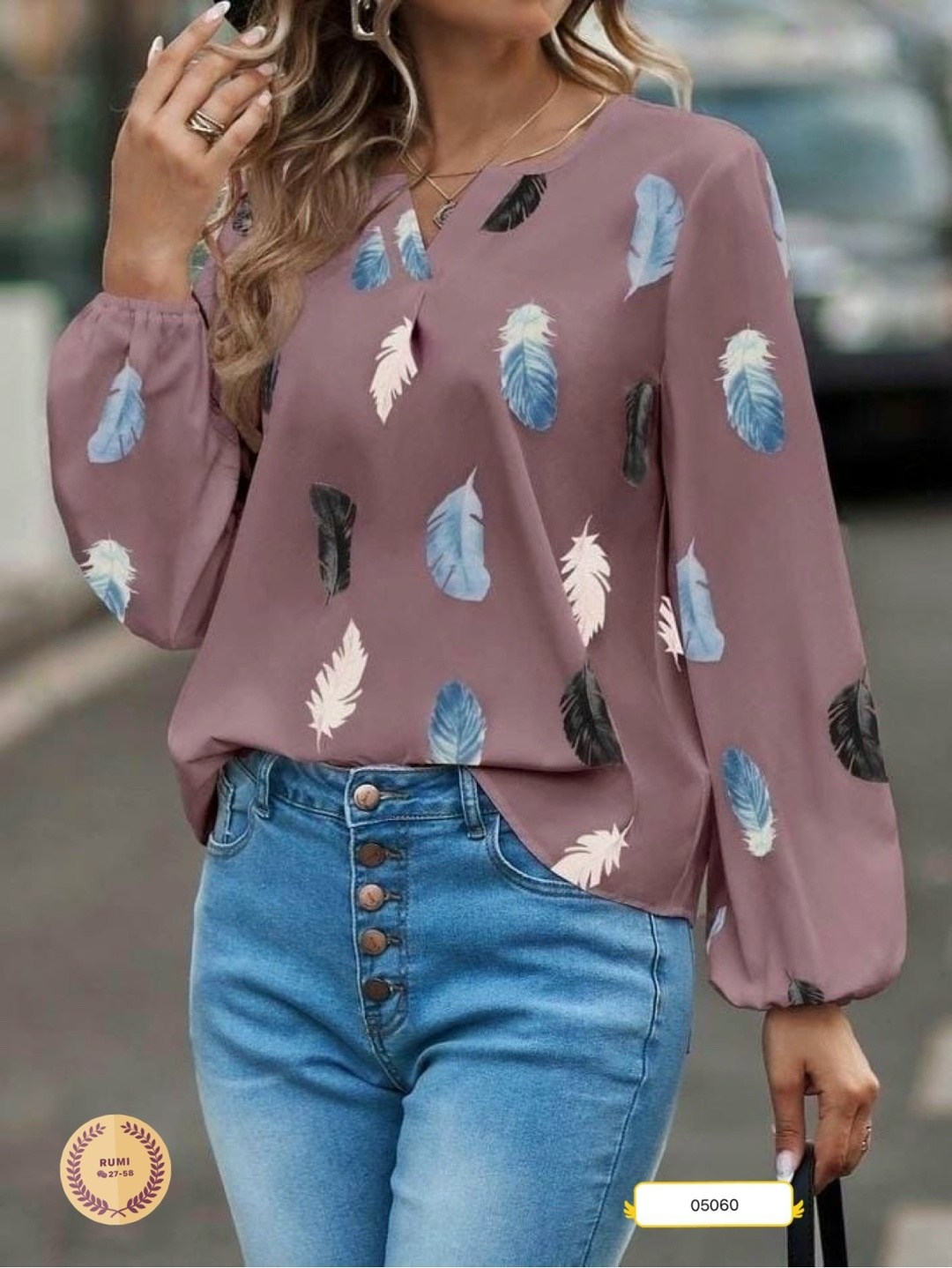 женская блузка,блуза с перьями,женская шифоновая блузка с v-образным вырезом и принтом перьев,кофточки женские,модные женские блузки