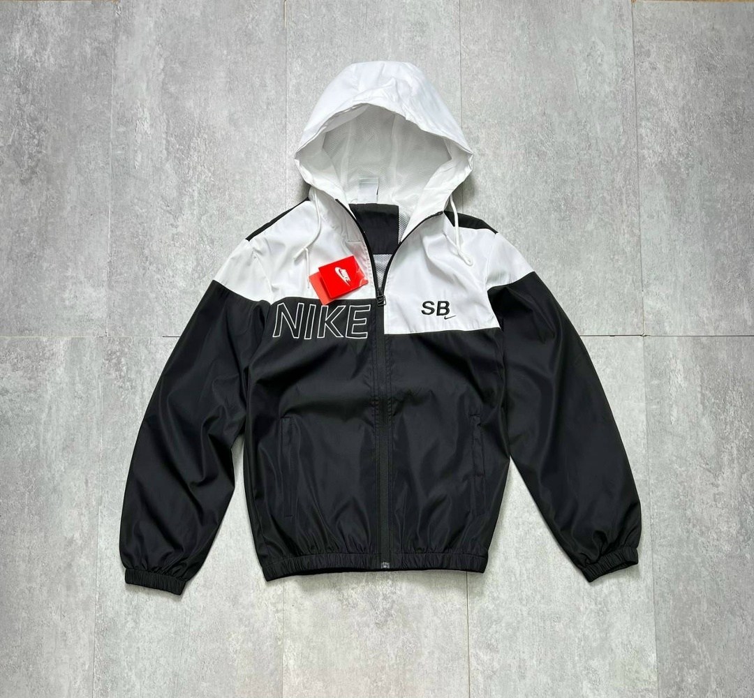 ветровка nike,supreme nike hooded sport jacket silver,легкая куртка,ветровка,найк суприм куртка