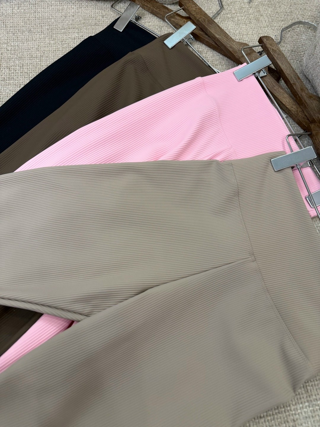 лосины рубчик,легинсы лапша,женские лосины в рубчик,легинсы женские,лосины черные