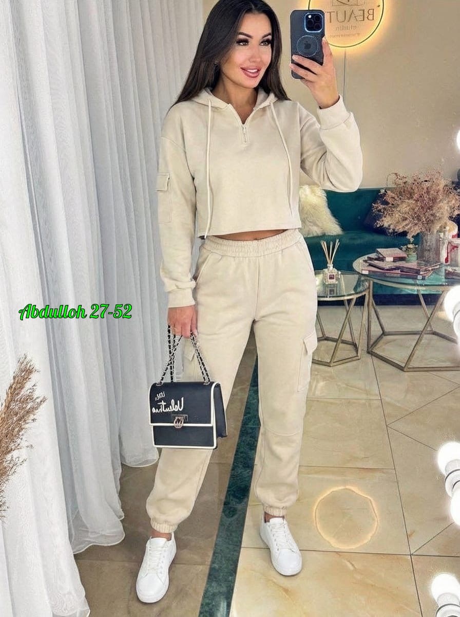 спортивный костюм женский,костюм женский на флисе,костюм на флисе,спортивный костюм на флисе женский,женские костюмы