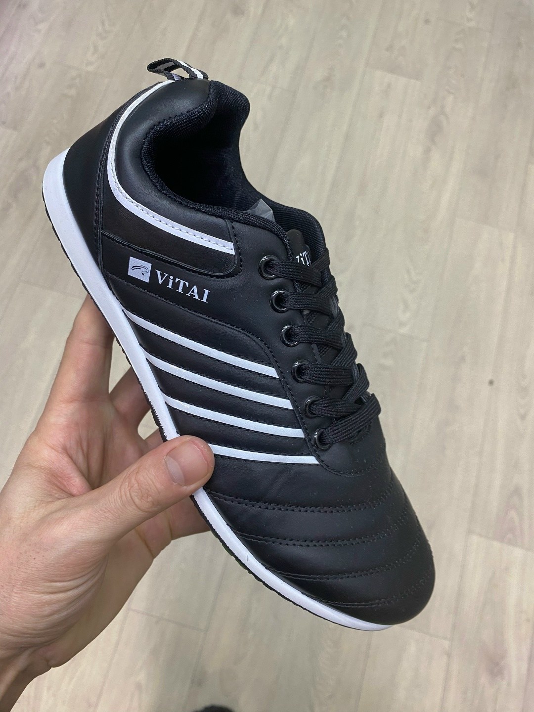 мужские кроссовки,кроссовка мужской,кроссовки adidas мужские,,кроссовки для мужчин