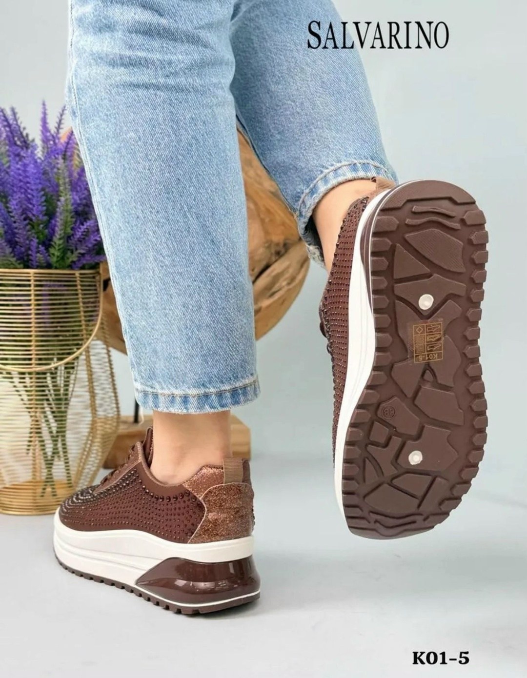 ,женские кроссовки,спортивная ,обуви,женская