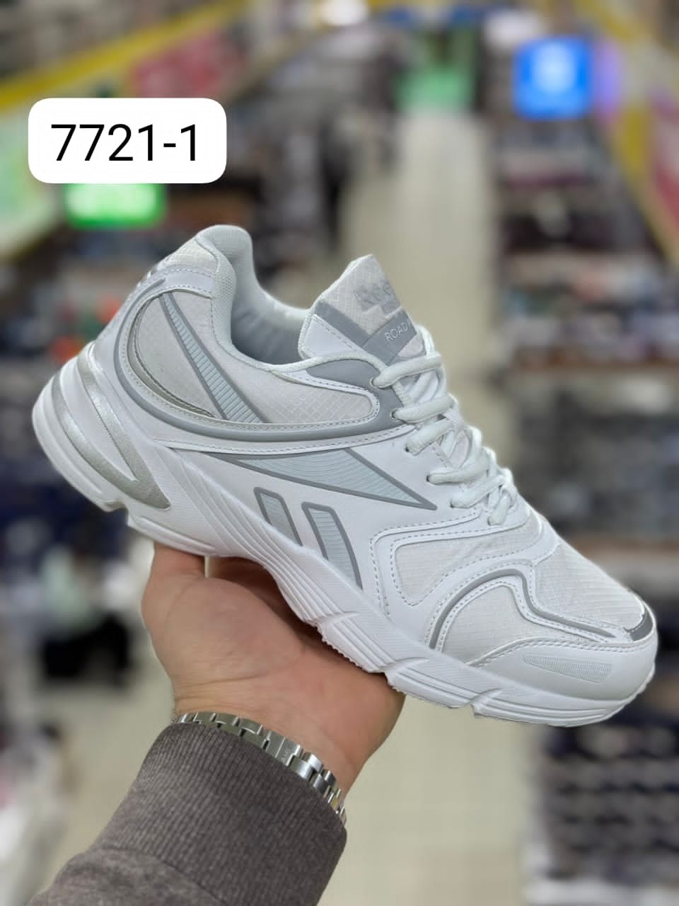 кроссовки adidas,адидас кроссовки мужские 2026,кроссовки женские adidas,кроссовки мужские adidas,кроссовки адидас zx750 белые