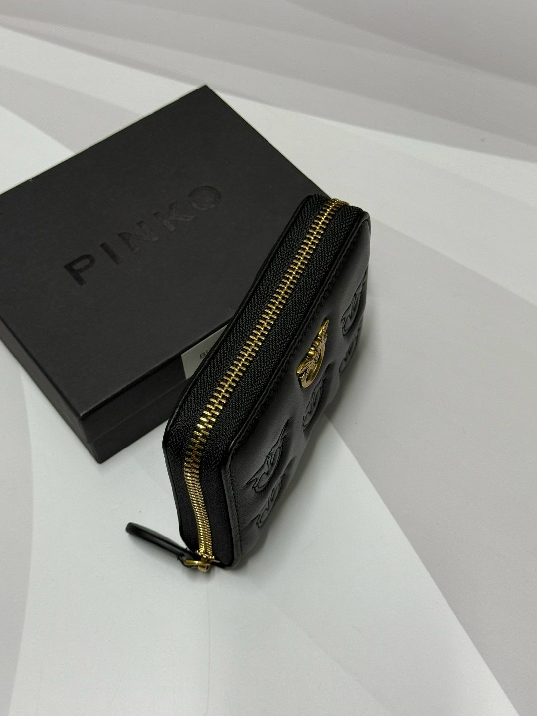 кошелек pinko,женские кошельки,кошелек pinko черный,кожаный кошелек pinko,кошельки для женщин