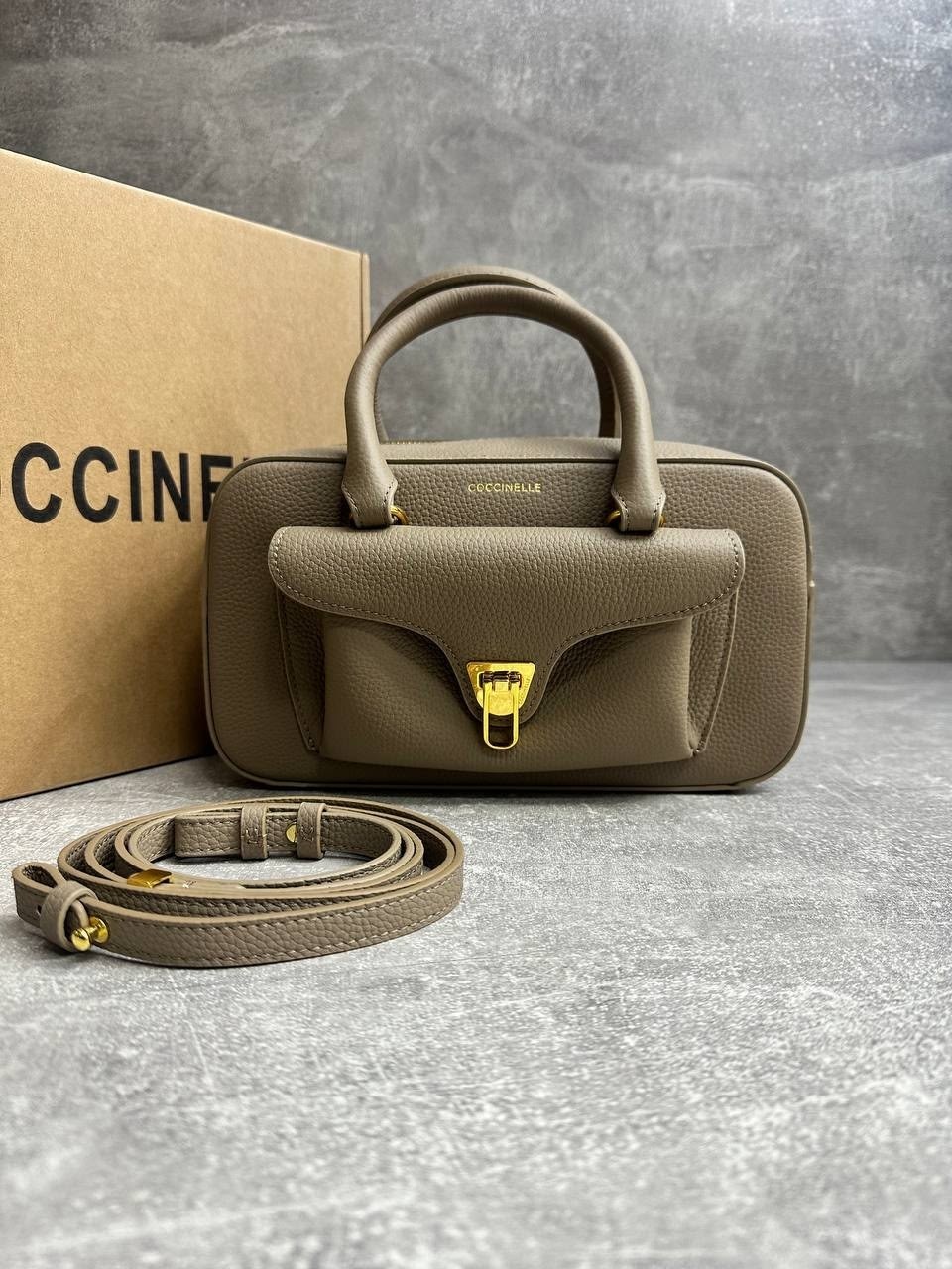 сумка coccinelle,сумка,сумка женская,модная сумка,модная сумочка