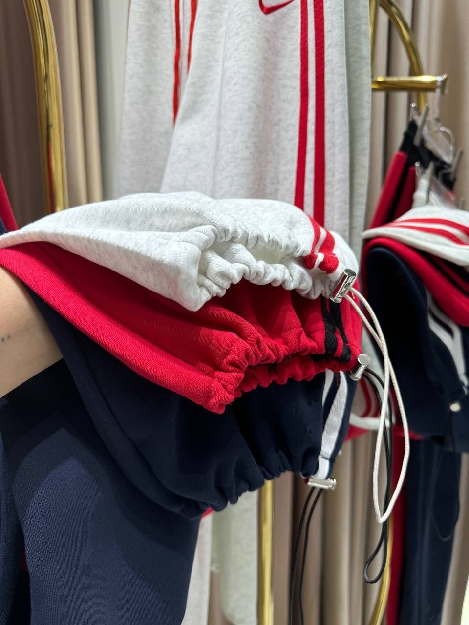 спортивные брюки оверсайз,женские спортивные брюки,спортивные штаны,повседневные спортивные брюки,спортивный брюки