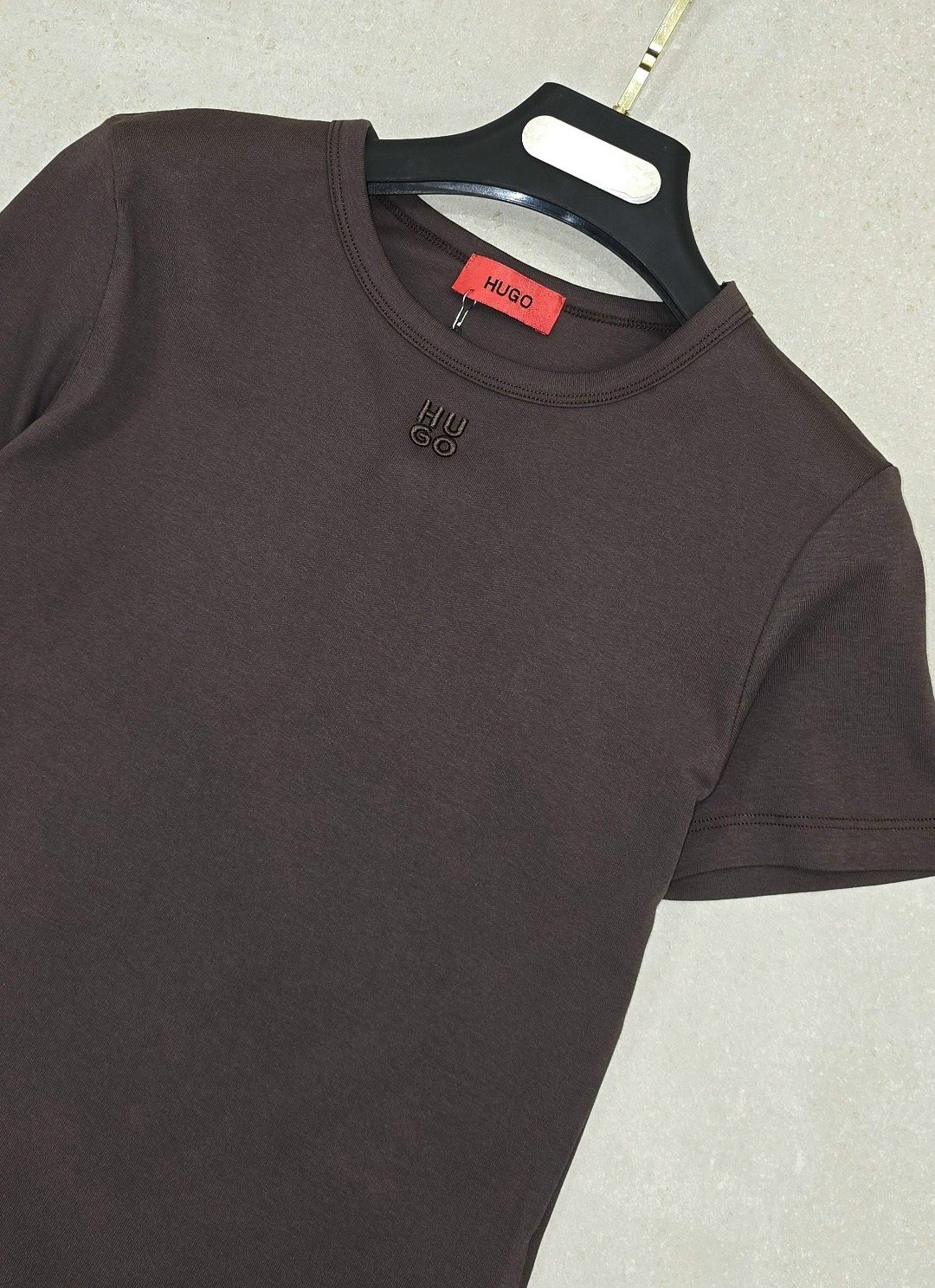 футболки женская,коричневая футболка,футболка,коричневая футболка женская,базовая футболка