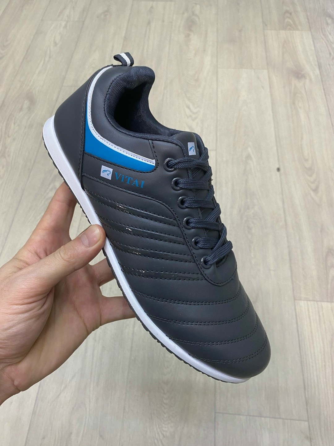 мужские кроссовки,кроссовка мужской,кроссовки adidas мужские,,кроссовки для мужчин