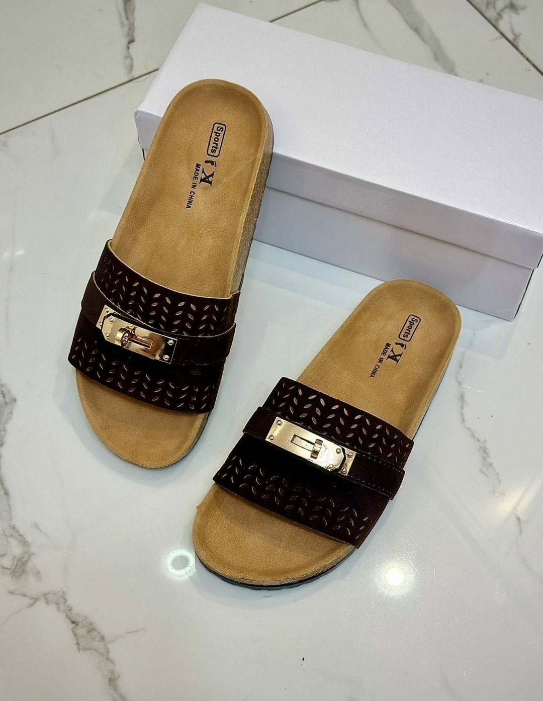 шлепанцы женские,,женские шлепки,женские тапки,шлепки лето