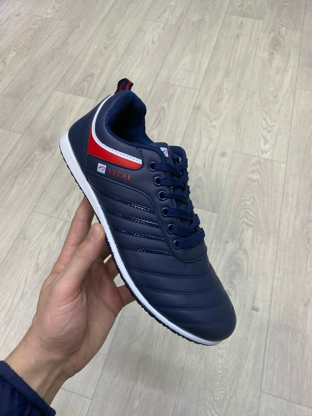 мужские кроссовки,кроссовка мужской,кроссовки adidas мужские,,кроссовки для мужчин