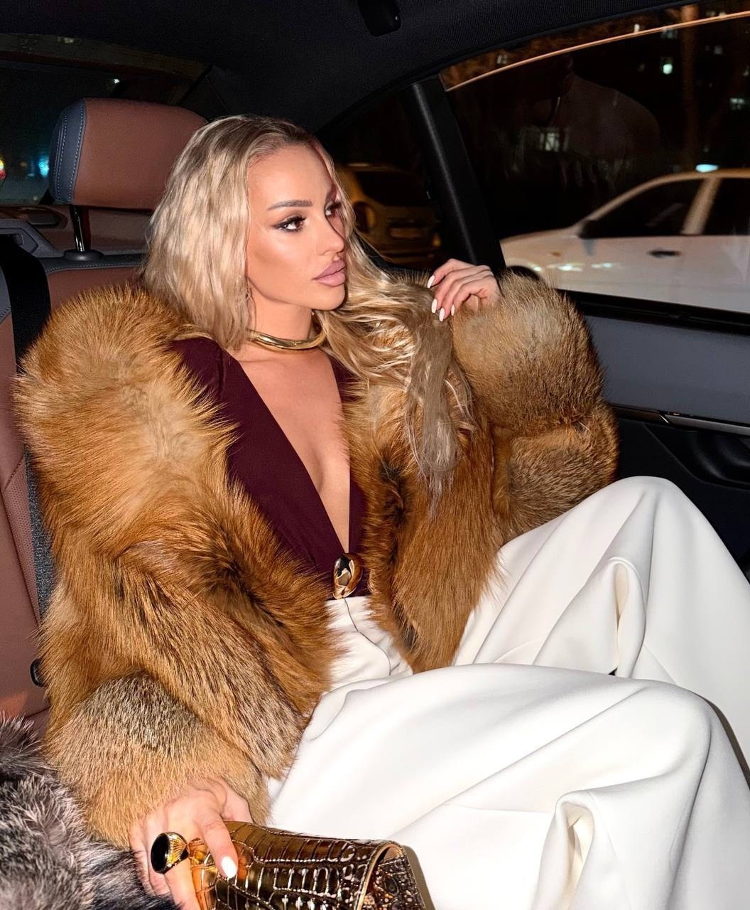 шуба стиль,шуба из натурального меха красной лисы,куртка с мехом,шуба из лисы,женская шуба из натурального лисьего меха