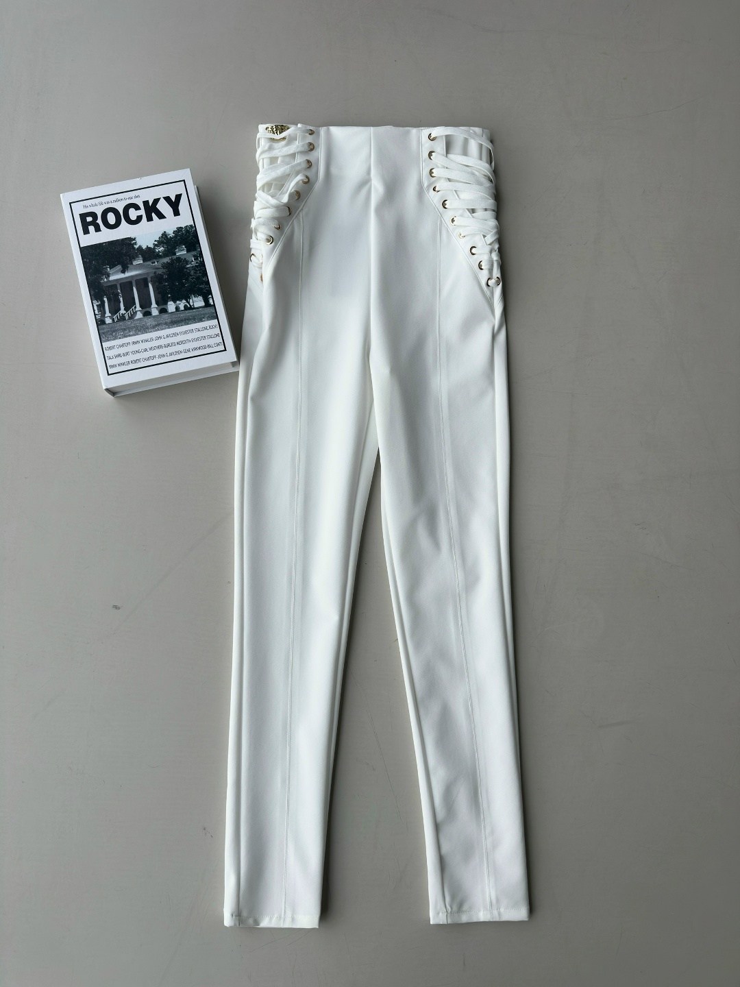 женские брюки с высокой талией,белые брюки женские,брюки высокая талия,модные брюки,белые брюки
