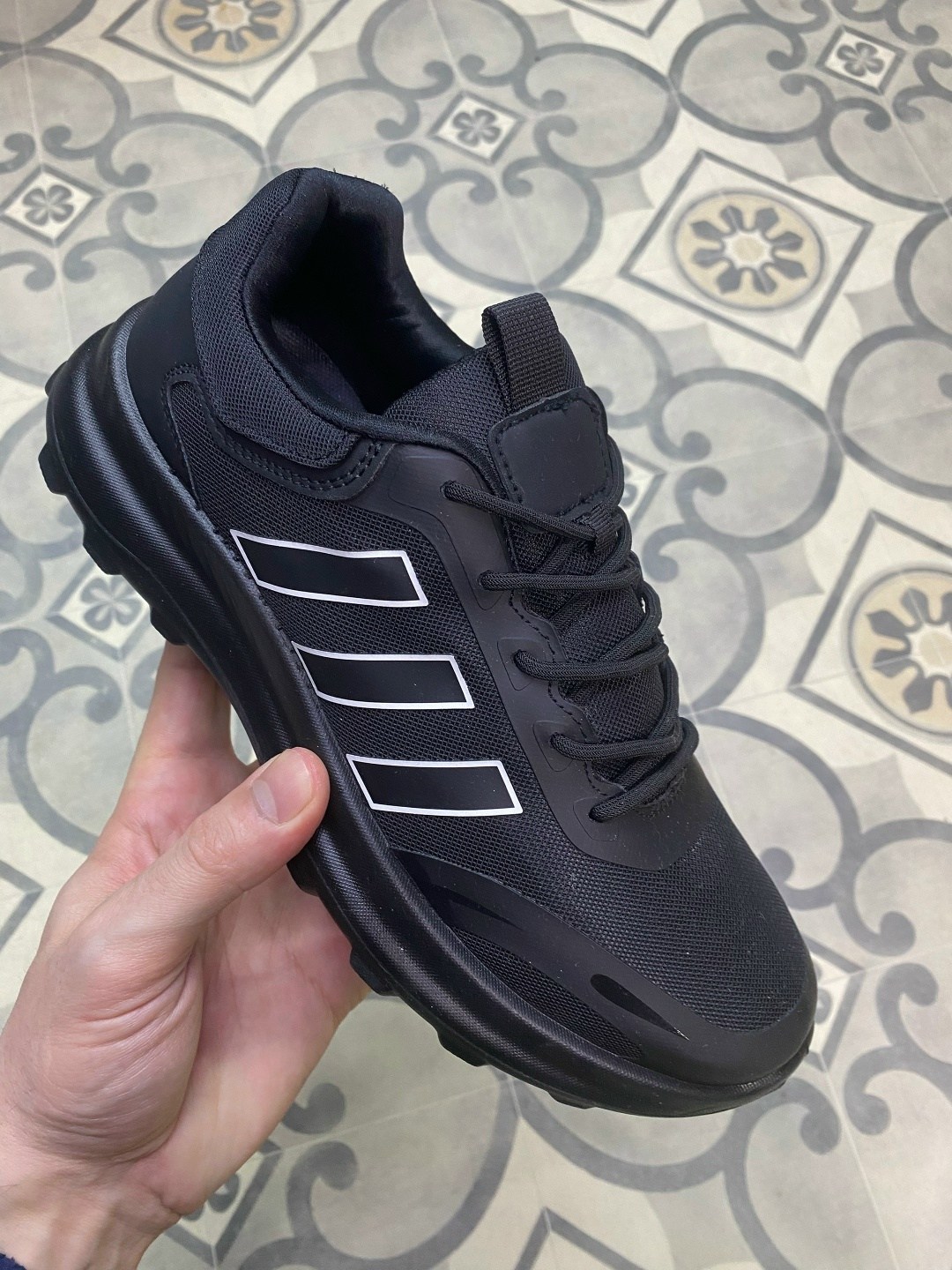 кроссовки мужские adidas,кроссовки adidas,спортивная ,кроссовка мужской,мужская  кроссовки